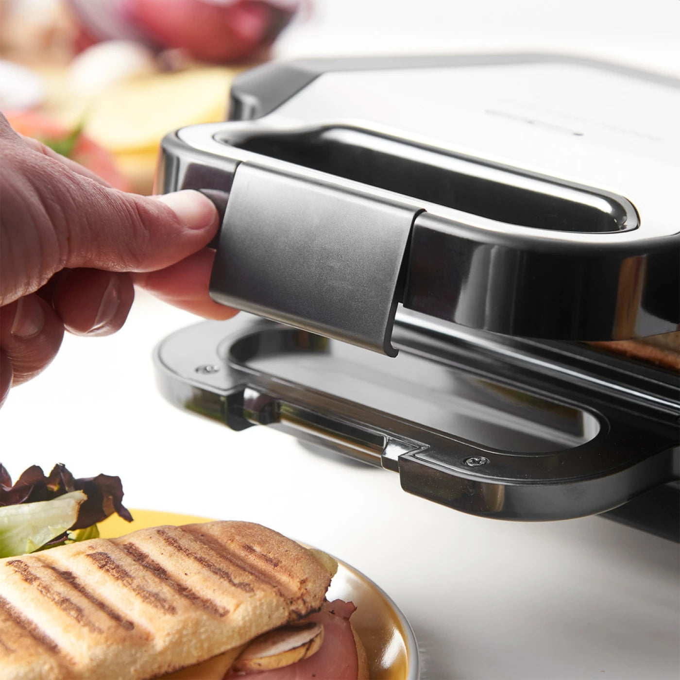 Russell Hobbs 3 in 1 Deep Fill Sandwich, Panini & Waffle, Non Stick, Compact, Fast Heat Up, Multi Functional, Stylish - 26810