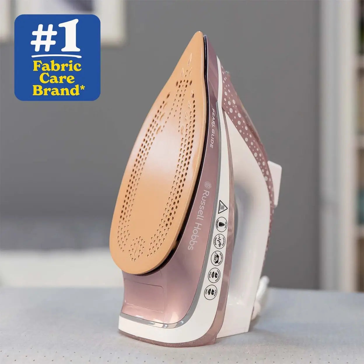 Russell Hobbs Pearl Glide Rose 2600, Cer, 40/150,AC, 2m, Non Stick, Stylish - 23972